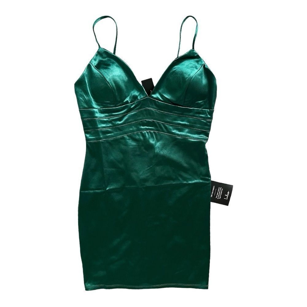 NWT Lulus Alluring Energy Emerald Green Satin Bodycon Mini Dress Medium Cocktail